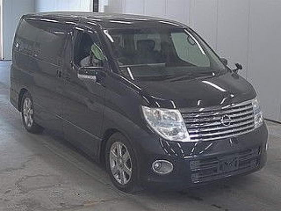 Nissan l grand