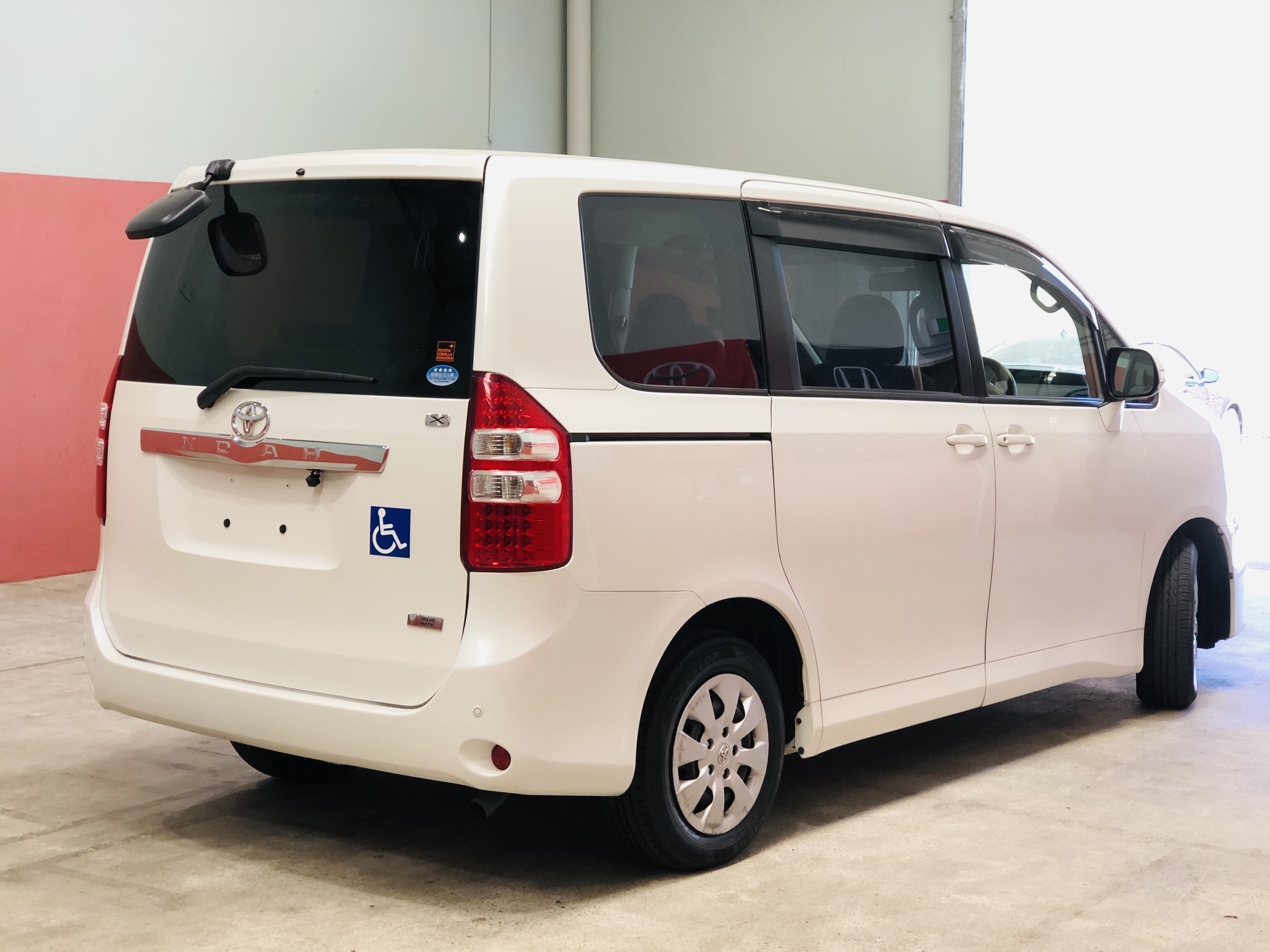 Welcab toyota noah