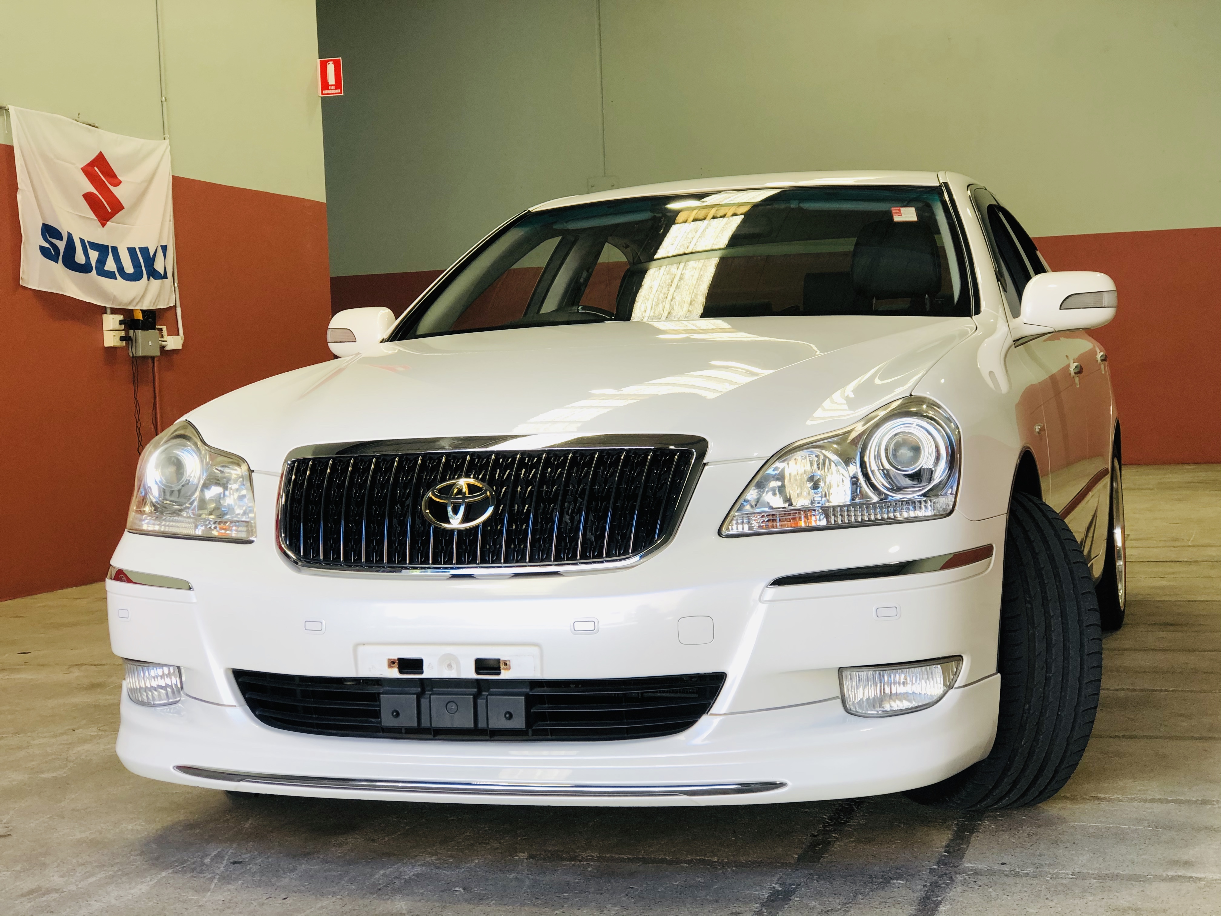 Toyota crown majesta 2006 Toyota crown majesta 2006