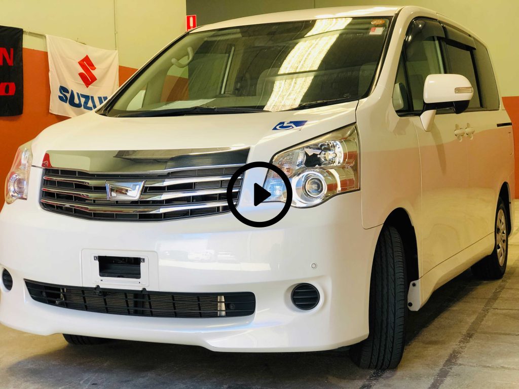 Welcab toyota noah