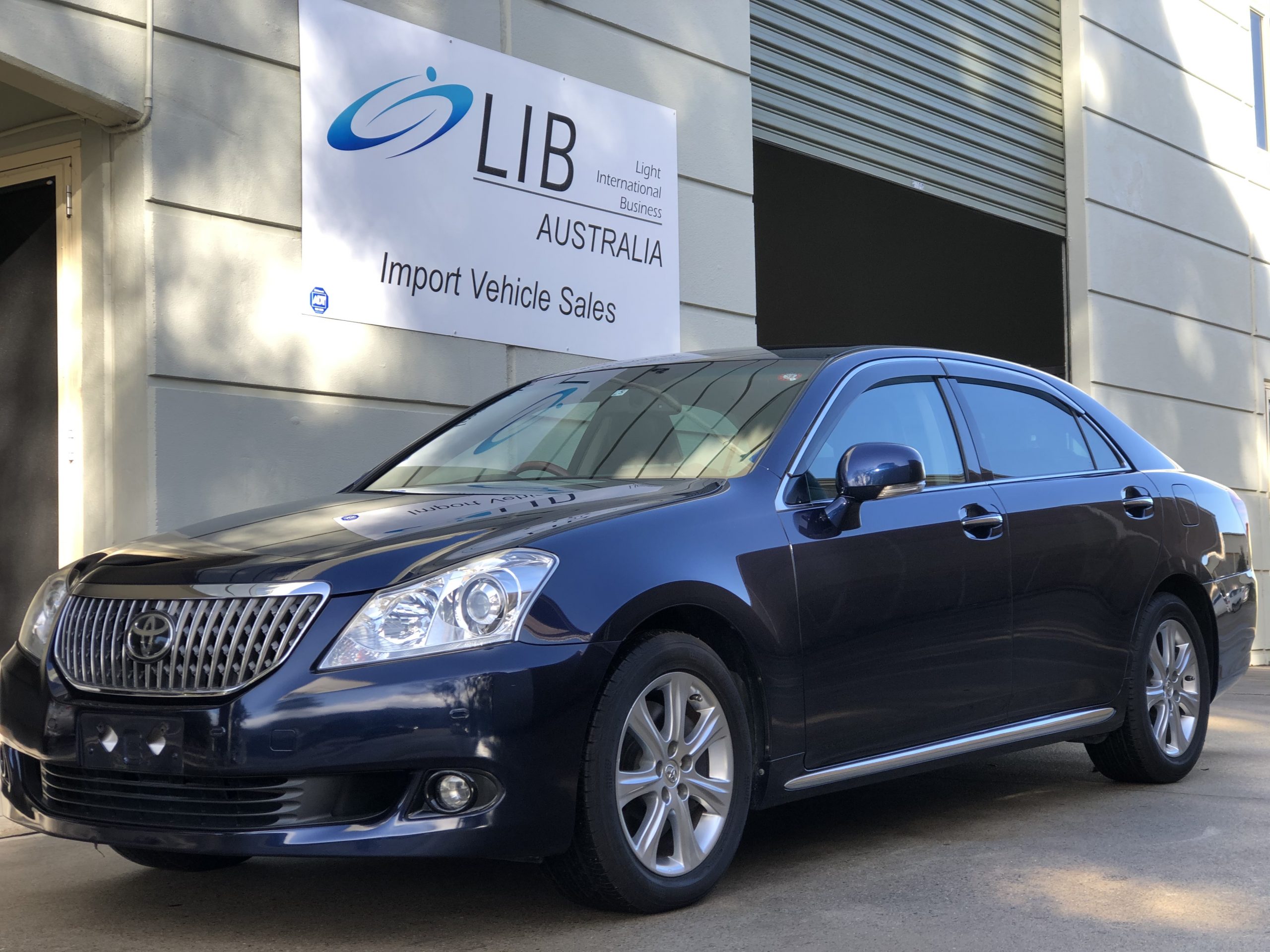 2009 Toyota Crown Majesta G - Lib Australia