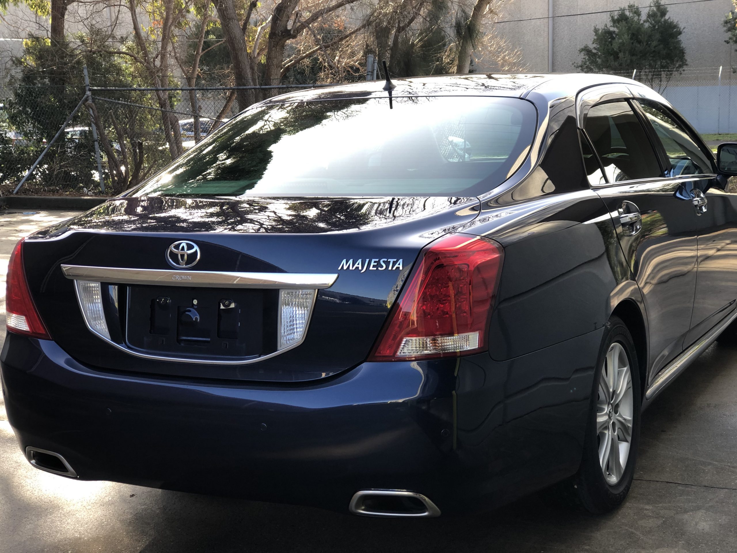 Toyota crown majesta 170