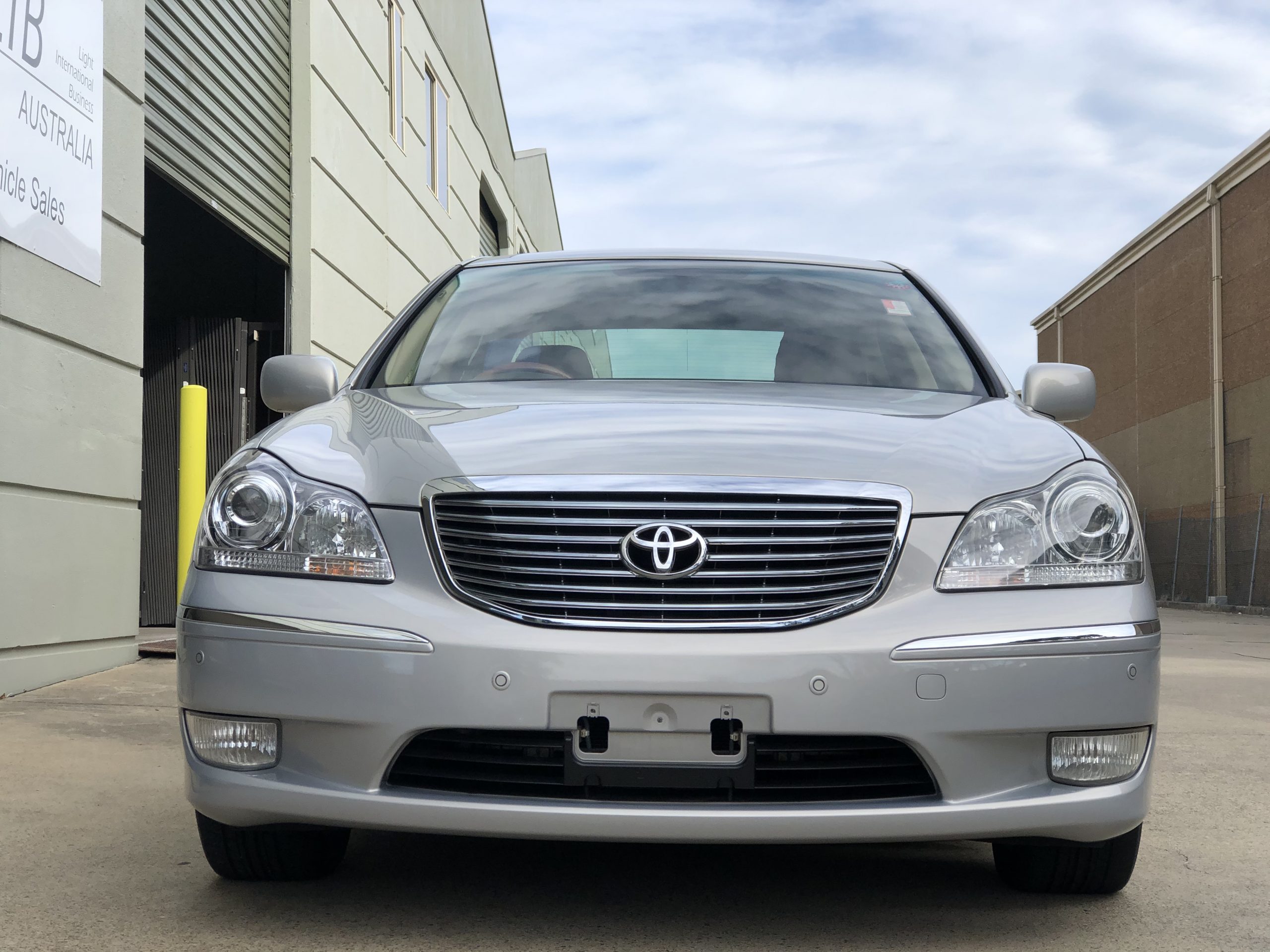 Toyota crown majesta s171