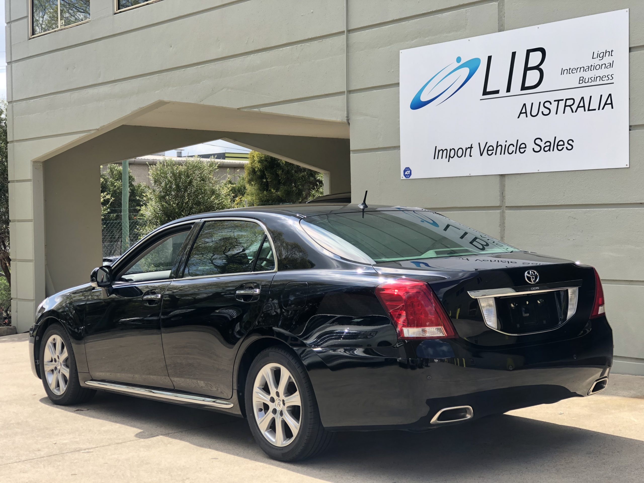Toyota majesta характеристики