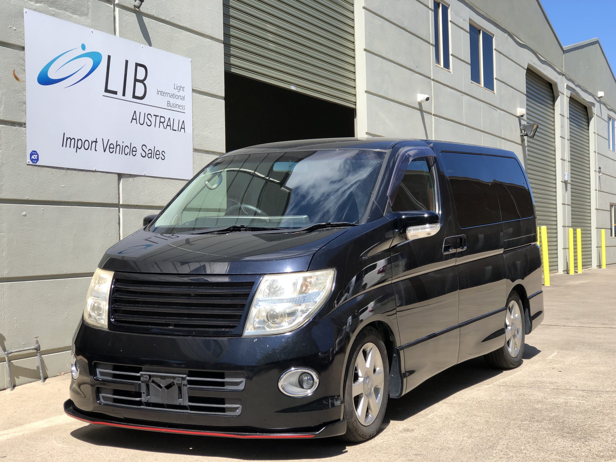 Nissan elgrand 2005
