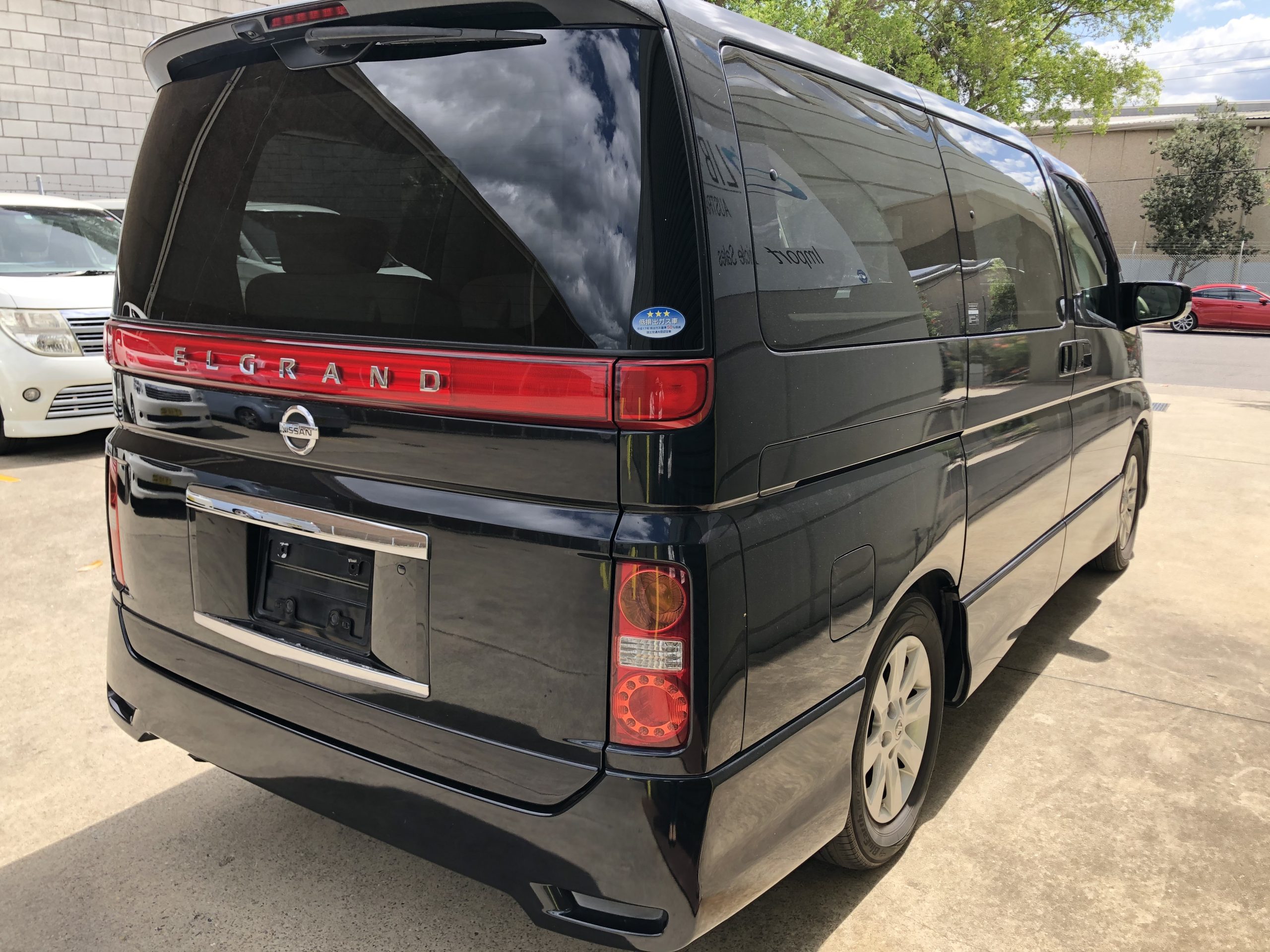 Nissan elgrand 2005
