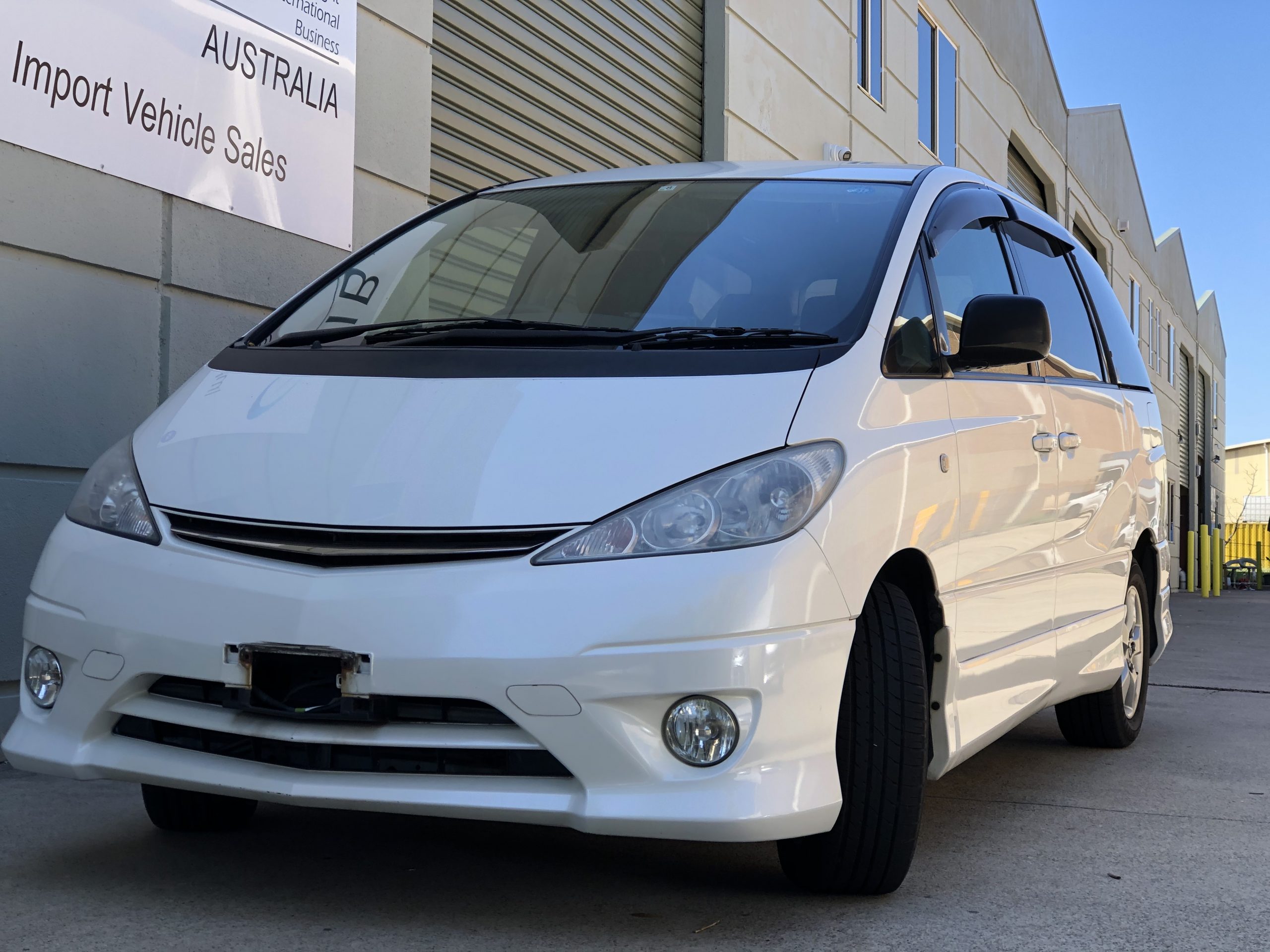 Toyota estima 2003