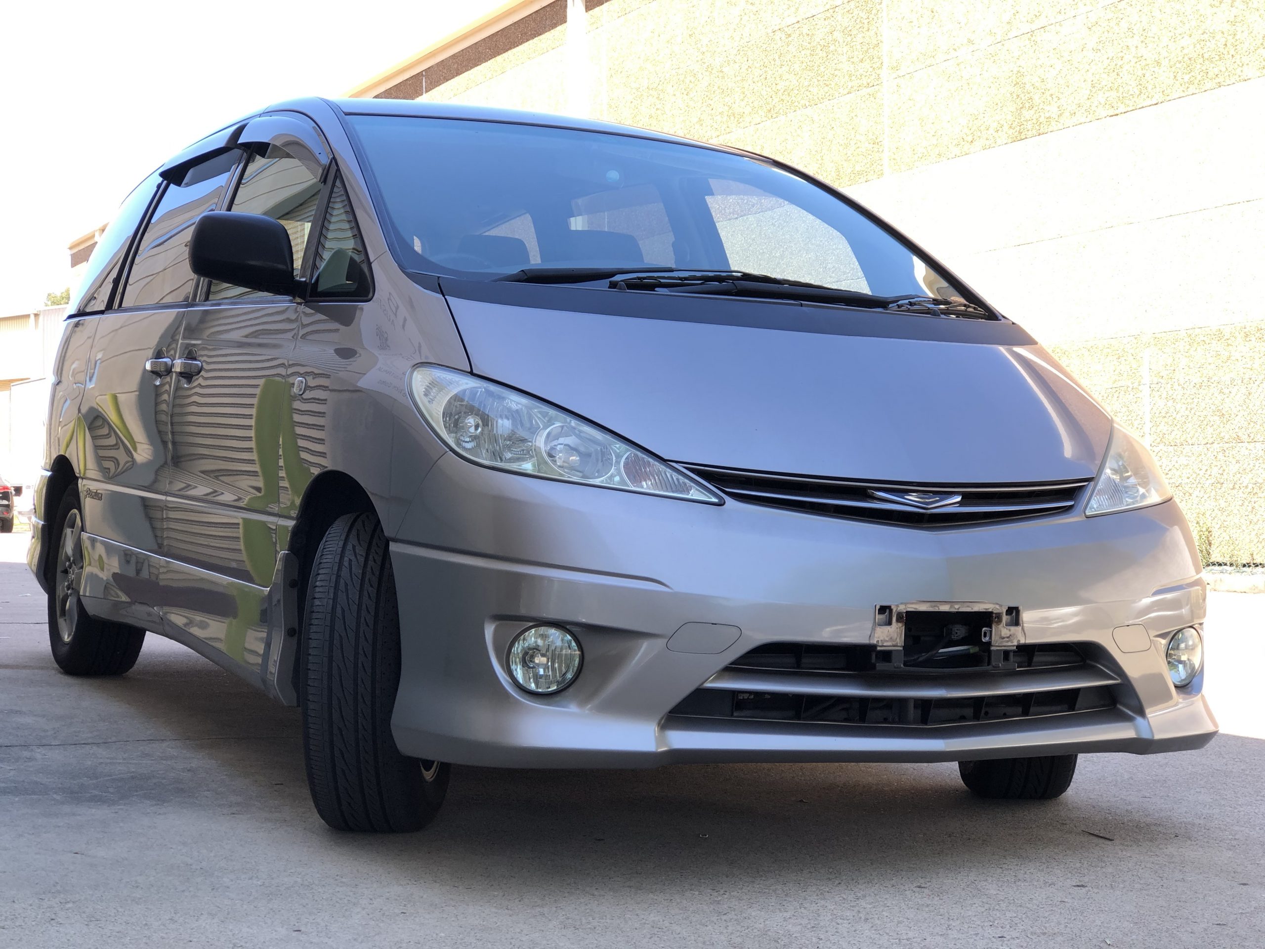Toyota estima 2004