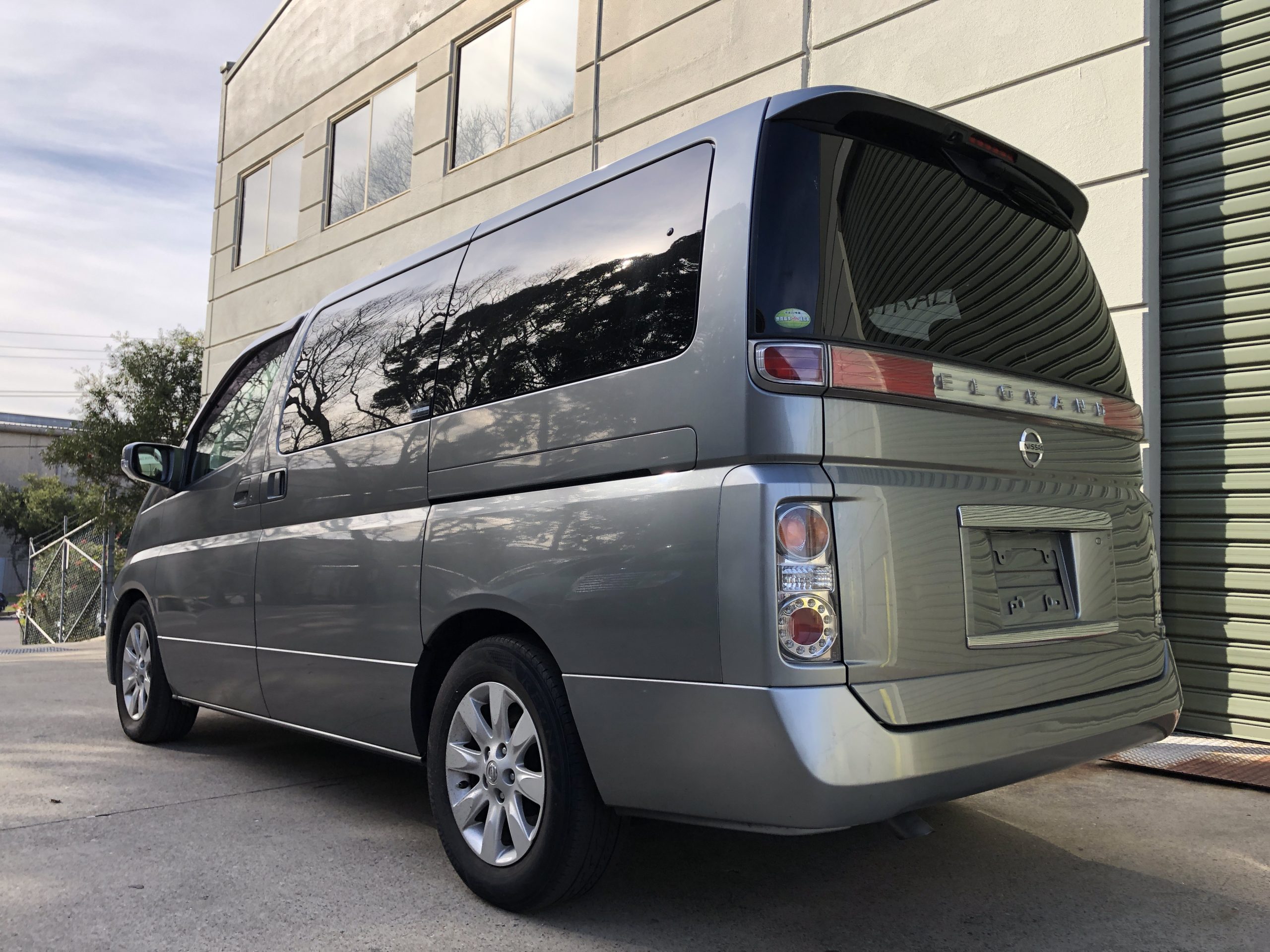 Nissan elgrand 2006
